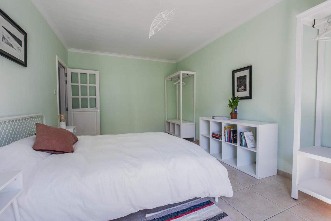Stylish 3 Bedroom Apartment - St. Julians - 5 Mins From Balluta Bay Saint Julian's Bagian luar foto
